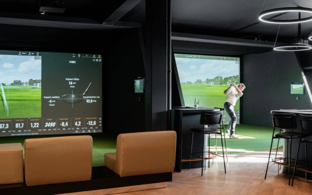 Scratch Indoor Golf